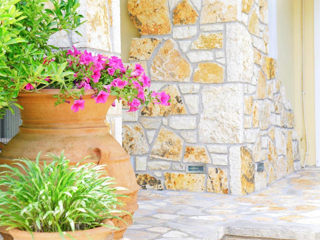Villa Victoria Boutique Apartments Sívota Zewnętrze zdjęcie